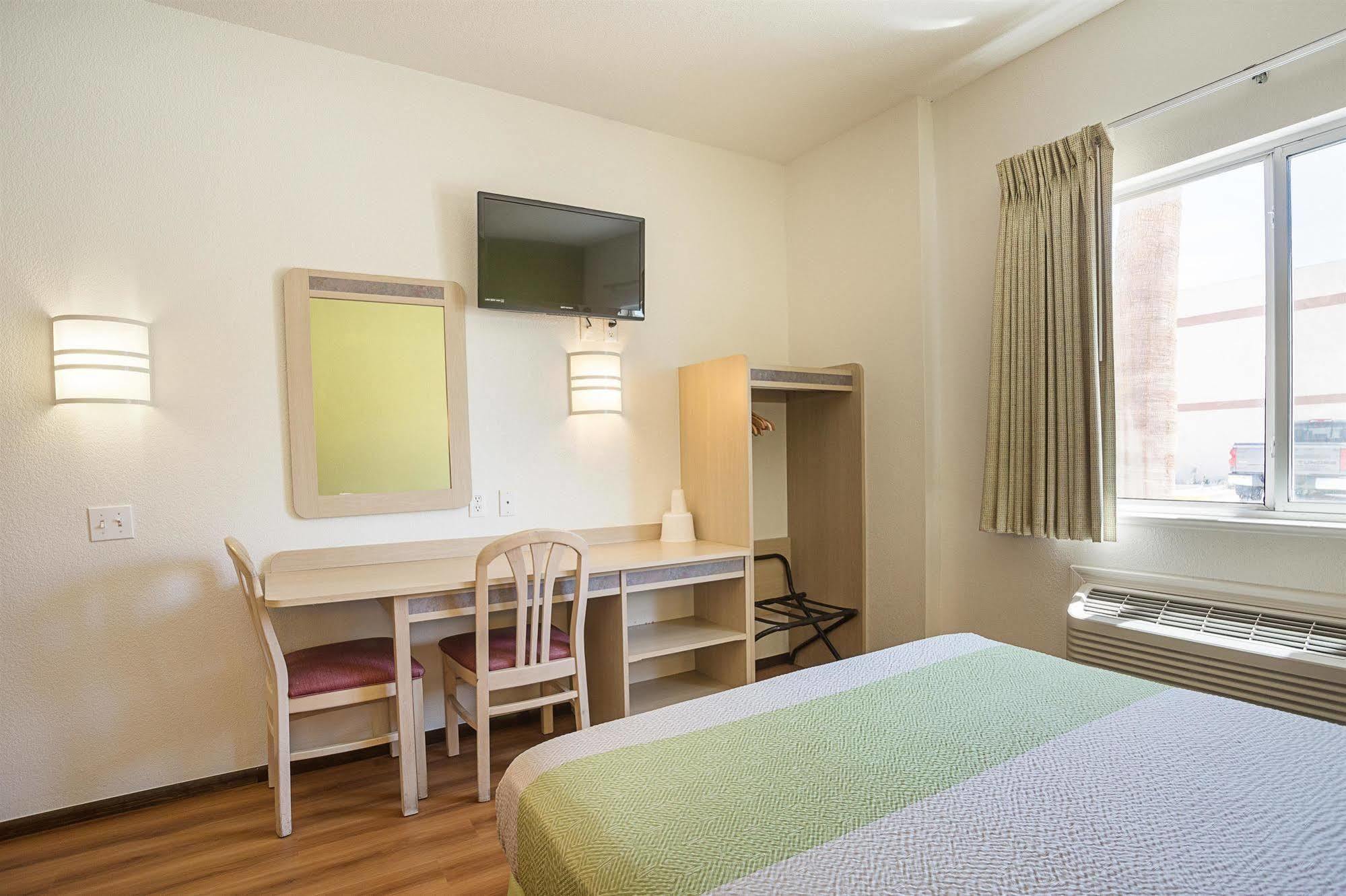 Lakeside Inn Lake Havasu City Extérieur photo